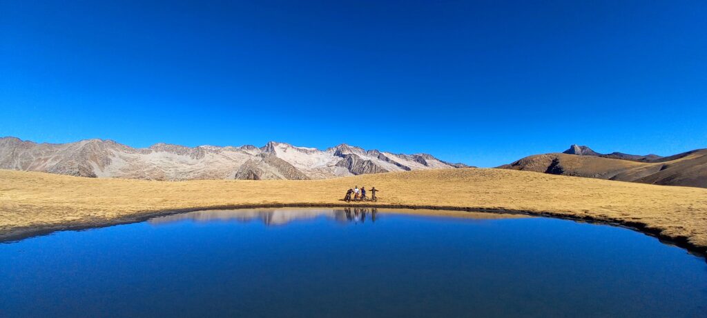 Impresionantes vistas del Macizo el Aneto y Maladetas desde Sierra Negra en el Valle de Benasque